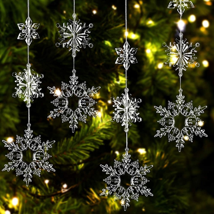 schneeflocken basteln anleitung weihnachten deko schneeflocken selber machen einfach mobile mit kristalähnlichen schneeflocken