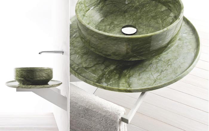runder Badezimmer-Waschbecken aus grünem Marmor, elegantes und einfaches Design, Badezimmer mit Holzboden
