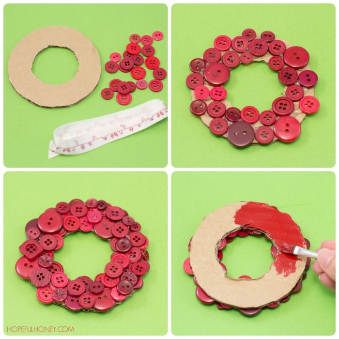 Tolle Idee für Weihnachtskarte, Ring aus Pappe ausschneiden und mit roten Knöpfen bekleben, kleiner Weihnachtskranz