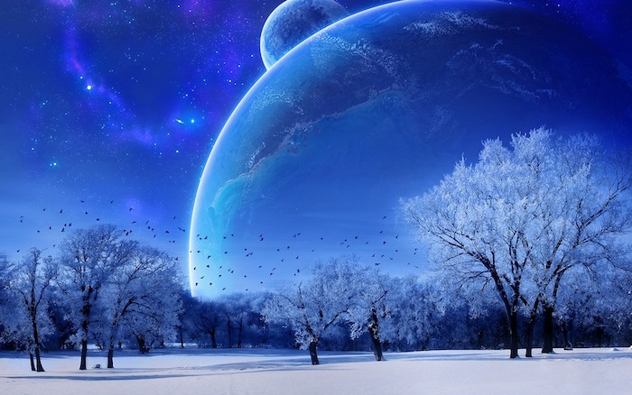 blauer himmel mit kleinen weißen sternen und zwei planeten und fliegenden kleinen schwarzen vögeln - ein winterwald mit bäumen mit schnee