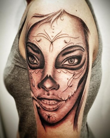 Das schöne La Catrina Tattoo und seine Bedeutung