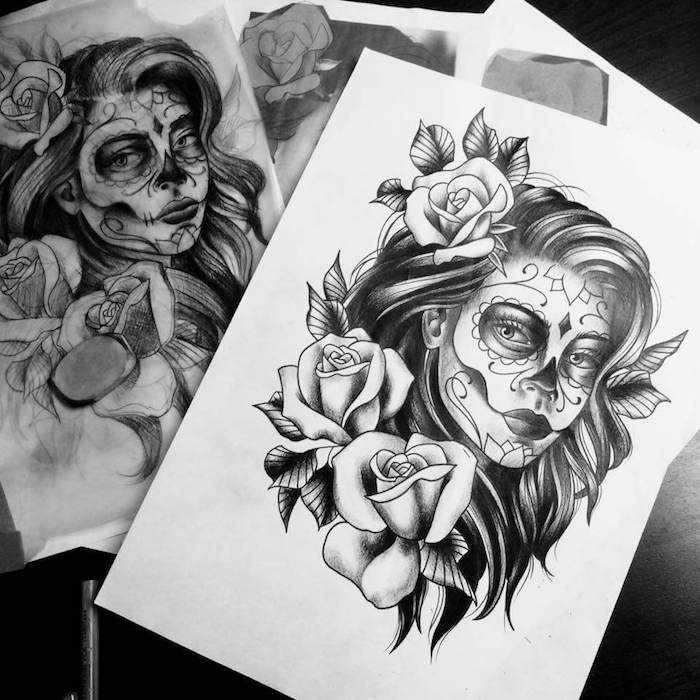 eine skizze mit einer verstorbenen jungen frau mit schwarzen lippen und drei großen weißen rosen mit schwarzen blättern - ein la catrina tattoo