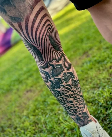 mandala tattoos abstrakt am ganzen bein