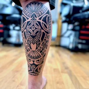 maori tattoo motive schildkröte an der wade bein tattoo