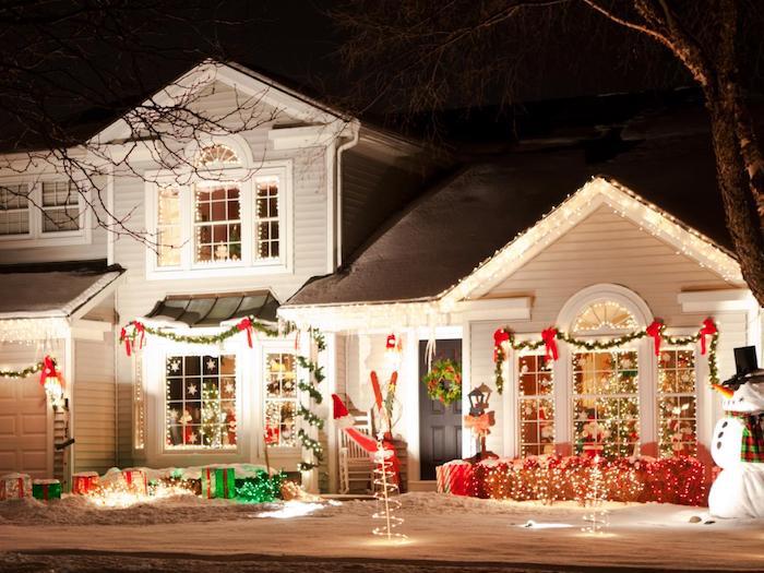 105 Ideen für Fensterdeko – lassen Sie Ihr Heim zu Weihnachten glänzen!