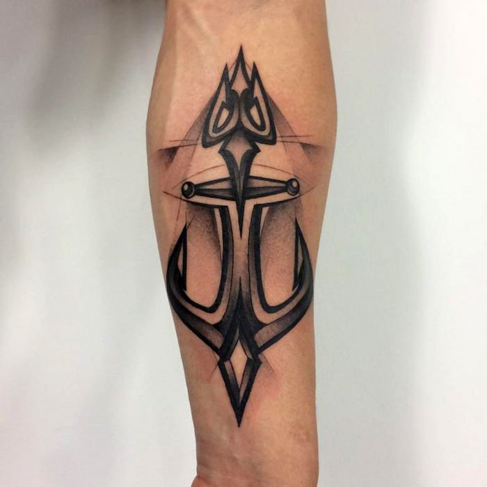 schwarz-graues anker tattoo am arm, tattoos für männer