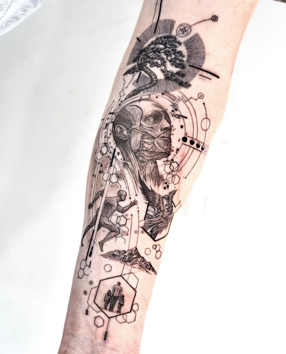 biomechanik tattoo am unterarm full sleeve
