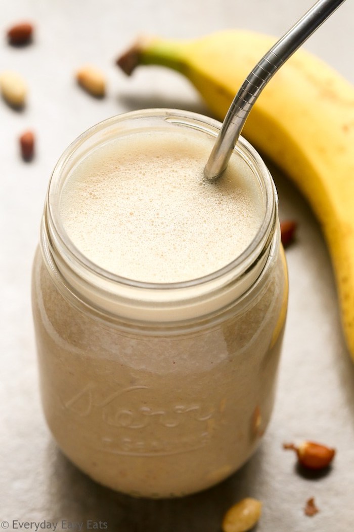 protein shake selber machen, selbstgemachtes proteingetränk mit bananen