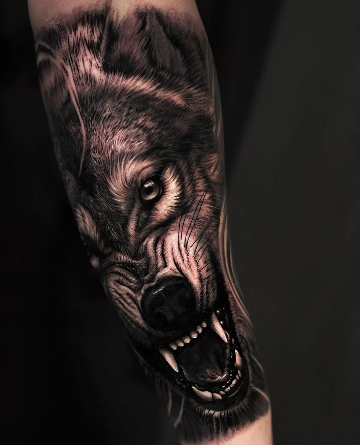 full sleeve tattoo design wolft tier tattoos