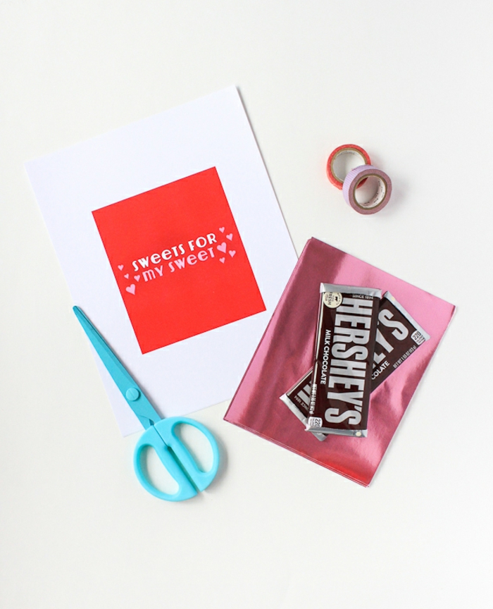 Schokolade in personalisierter Verpackung, süße Überraschung zum Valentinstag, Geschenkideen für Männer