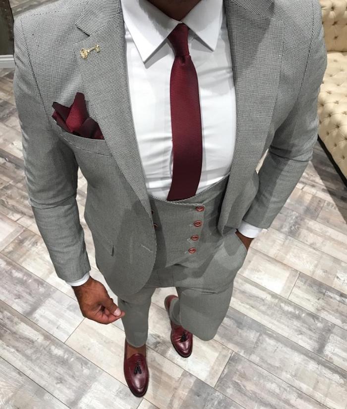weitere fragen zum eleganten männer outfit - anzug mit hosenträger oder ohne? grauer anzug rote accessoires weißes hemd glänzende schuhe