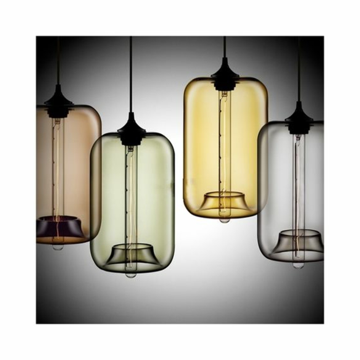 moderne Kronleuchter aus farbigem Glas mit purem Design mit kleinen langen Glühbirnen