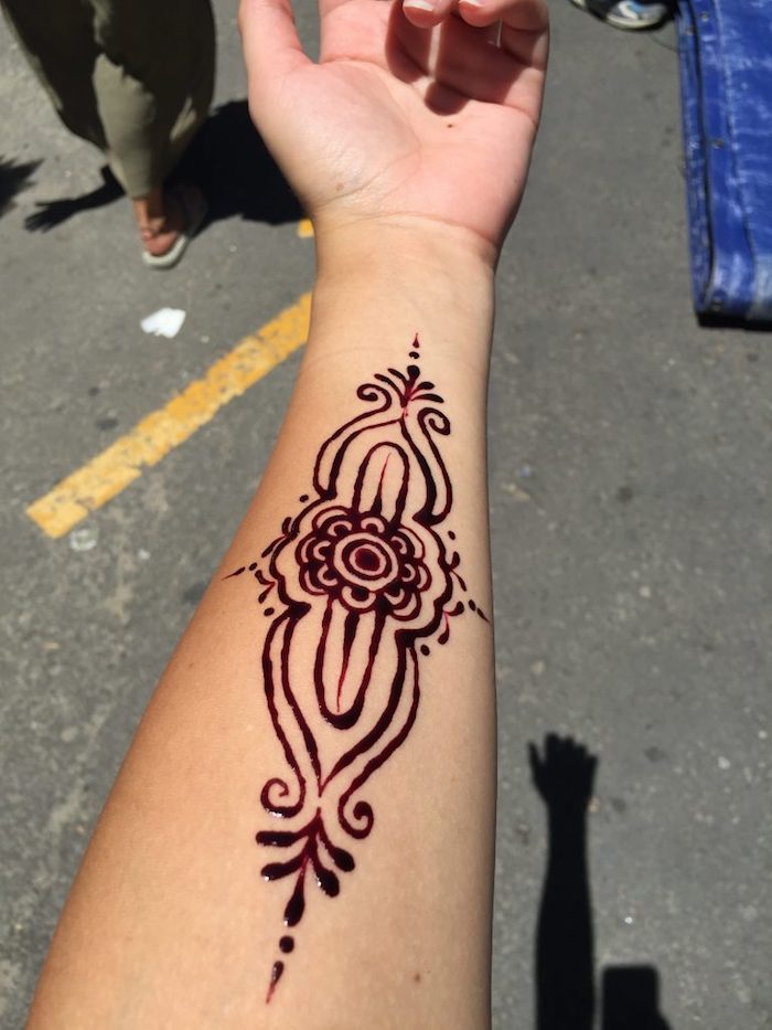henna muster für anfänger, unterarm mit henna verzieren, henna muster