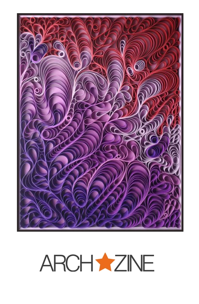 ein großes quilling bild mit vielen langen violetten, blauen und roten papierstreifen, basteln für erwachsene