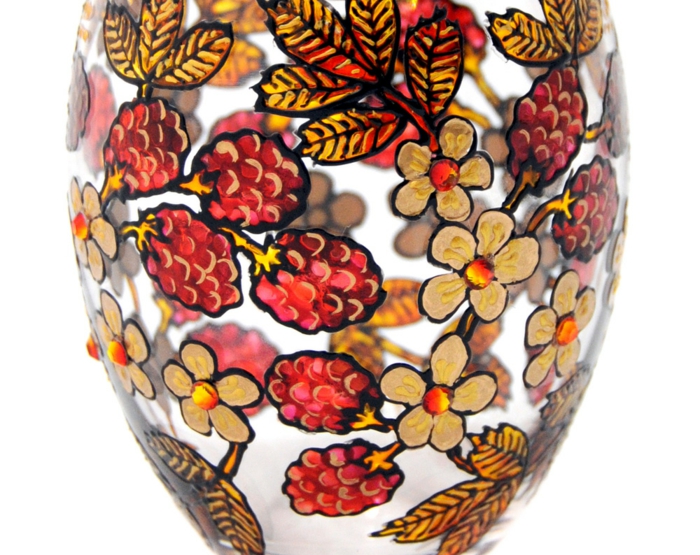 kleine Früchte, kleine Blüten, Vase malen, eine herrliche Malerei in Detail