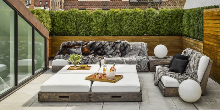 dachterrasse, moderne terrassen genießen, selber einrichten, sofas und liegebereich