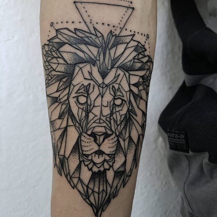 1001 Coole Lowen Tattoo Ideen Zur Inspiration