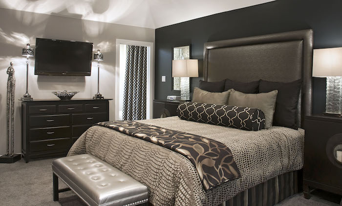 schlafzimmer grau und beige, braun, ideen, fernsehwand mit einem großen schrank, stilvolles bettdesign