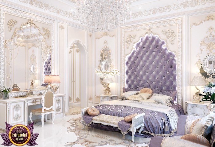 zimmer einrichten in prächtigem orientalischen stil, weiß, beige und lila, violette dekoration