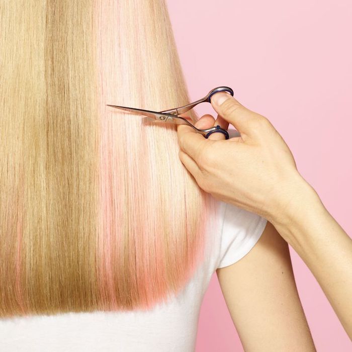 schnelleres haarwachstum, metallene schere, blonde haare mit rosa strähnen, schneiden