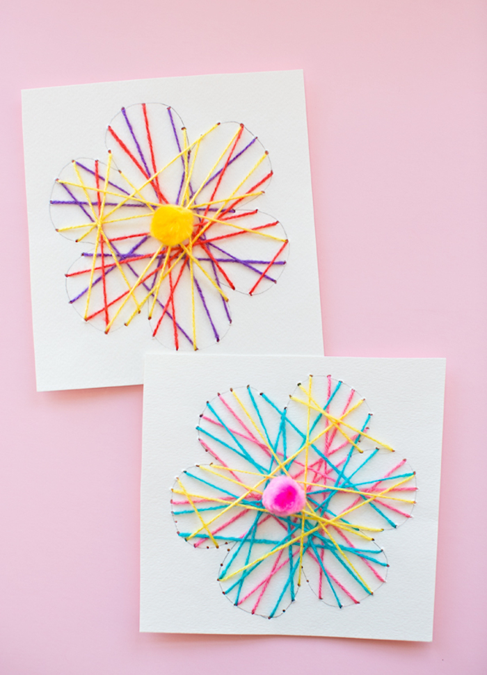 Karten mit Garn und Pompons dekorieren, Basteln mit Kindern, Idee für Hochzeitskarte