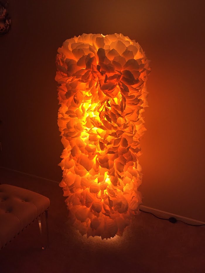 licht, papier lampenschirm, große selbstgemachte stehlampe aus krepppaier