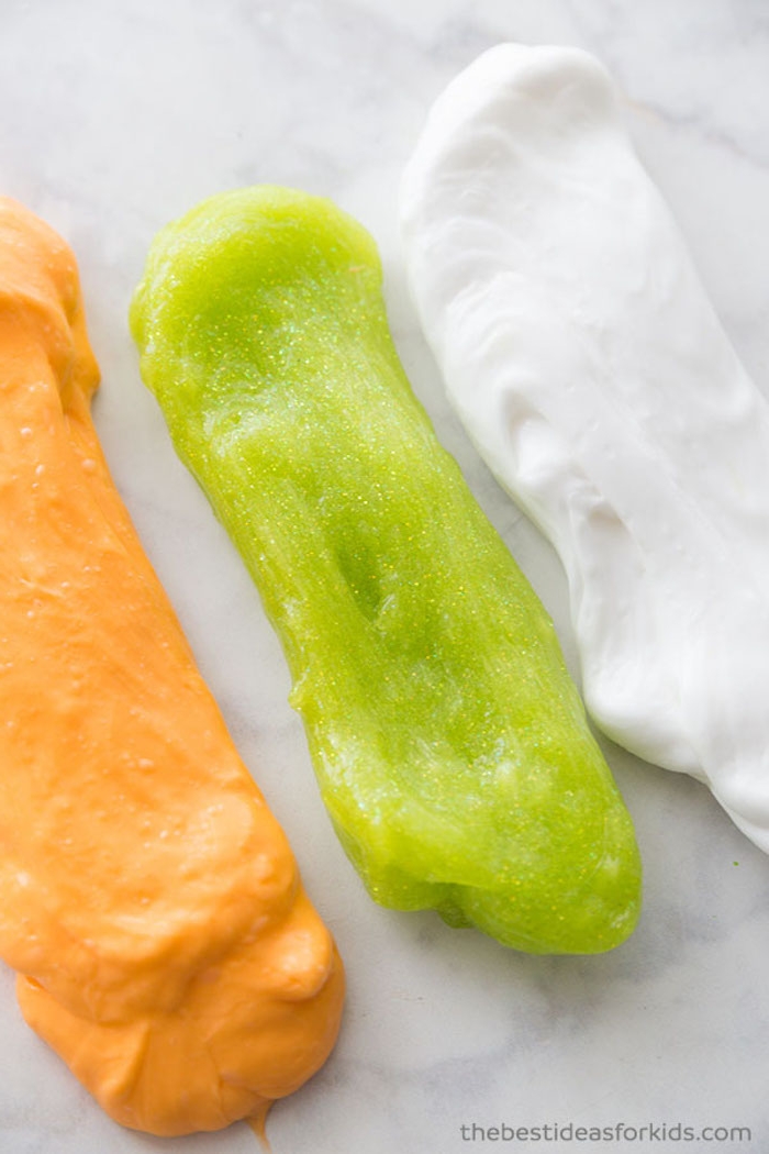 Drei Farben fluffy Schleim, orange grün und weiß, Slime Rezepte ohne Kleber