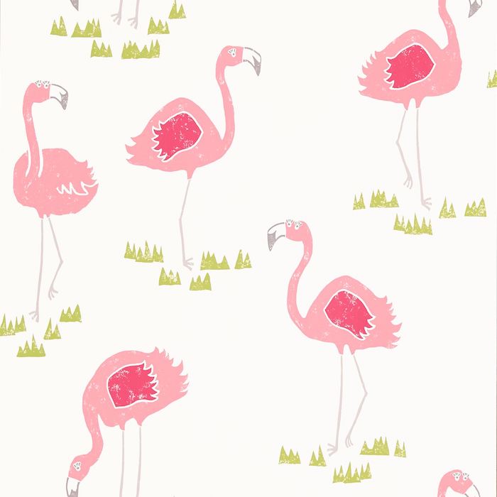 eine weiße tapete mit vielen kleinen pinken flamingos mit pinken federn und mit pinken flügeln und ein grüner rasen