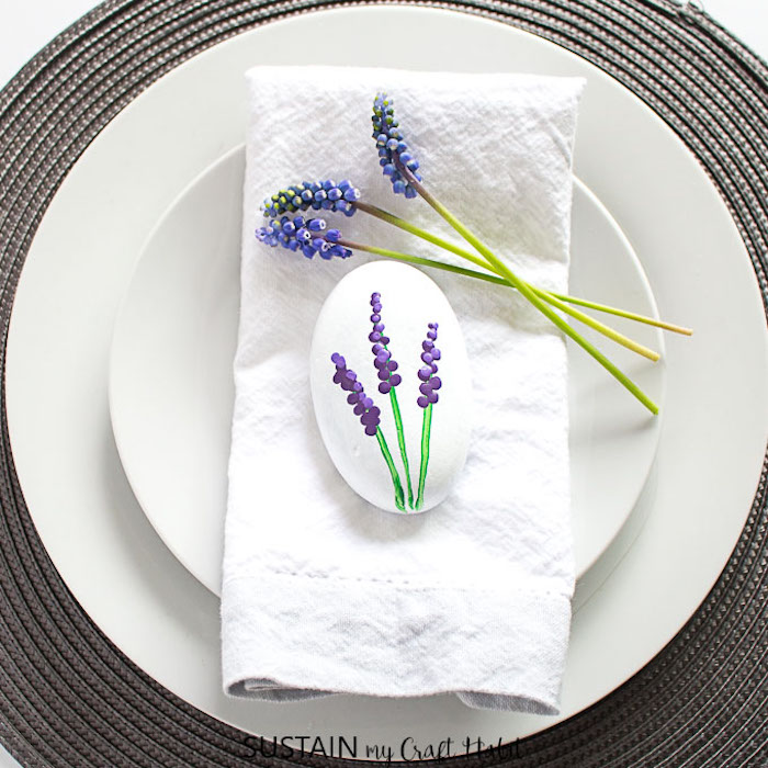 Deko Stein mit Lavendel, DIY Dekoration für den Garten und jeden Raum 