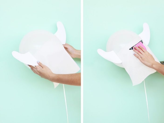 Gespenster aus Ballons selber machen, Zunge aus Papier kleben, lustige DIY Idee für Kinder
