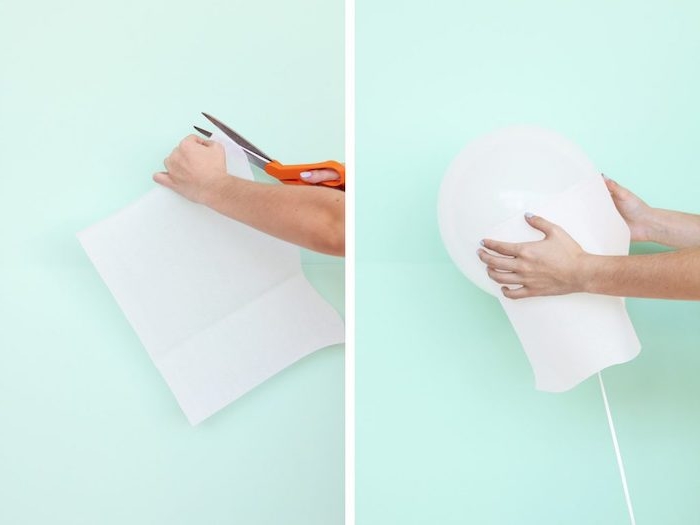 Weißen Ballon mit Stücken Papier bekleben, Gespenst selbst gestalten, tolle DIY Idee für Kindergeburtstag