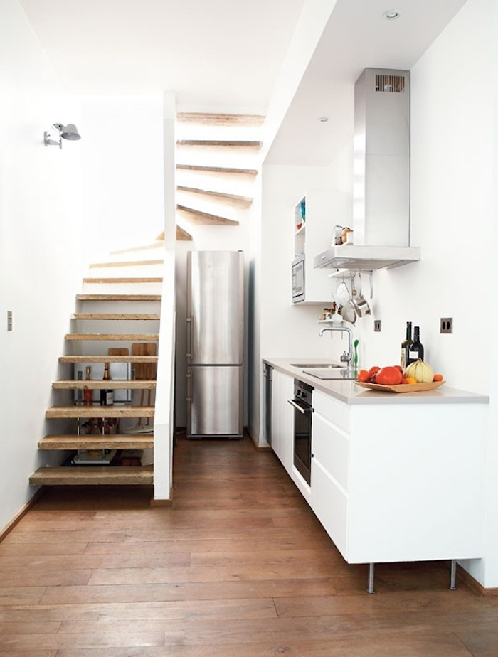küche einrichten kreative ideen, abstellraum unter der treppe, kleine zeile