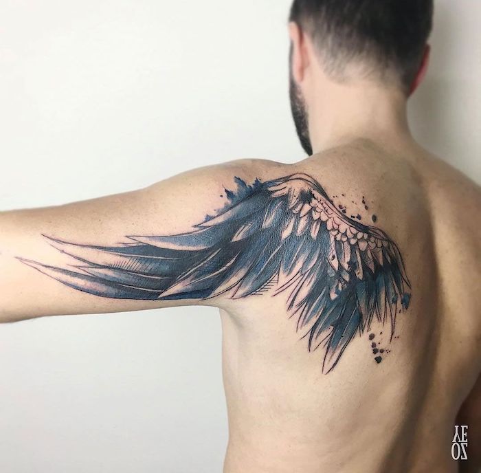 Männer flügel tattoo hals Flügel Tattoo