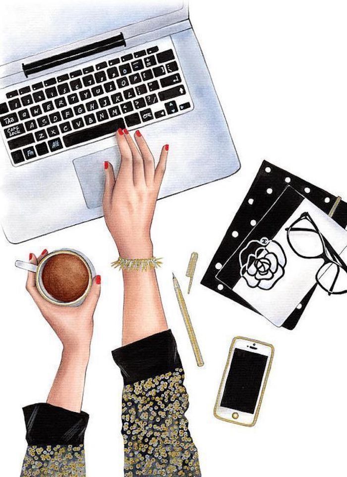Frauenhände zeichnen, am Laptop arbeiten und Kaffee trinken, goldenes Armband und roter Nagellack