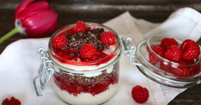 zubereitung quinoa rezepte für nachtische, jogurt, himbeer pudding, 