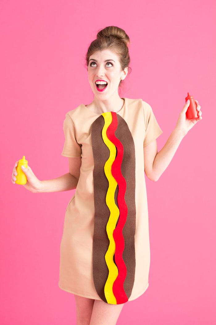 Hotdog Kostüm für Halloween, Last Minute Kostüme für Damen, gelben und roten Streifen als Senf und Ketchup, Wurst aus braunem Stoff