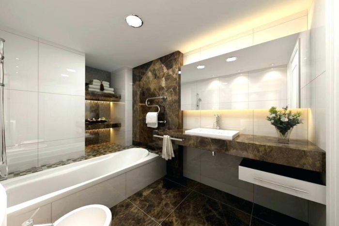 badezimmergestaltung in weiß und braun, fliesne mit marmor muster, zimmer gestalten, led beleuchtung