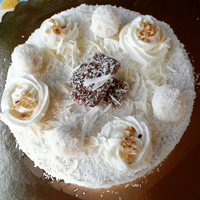 64 Rezepte und Ideen für die himmlische Raffaello Torte