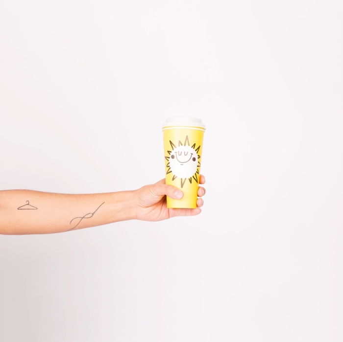 tattoo bilder, designer inspirierte tätowierungen, tasse, hand hält kaffee