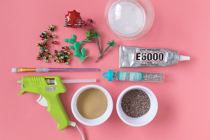 Materialien für DIY Schneekugel, Plastikfiguren Glas Kleber Glitter Pinsel Glas Heißklebepistole 