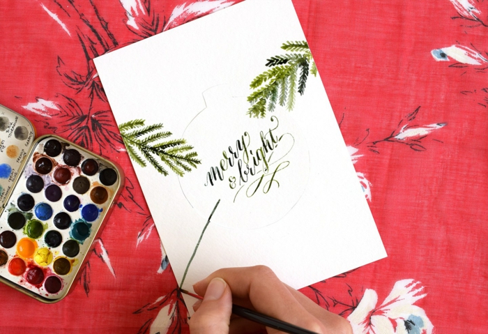 Weihnachtskarten selbst gestalten, zeichnen Sie kleine Tannenbaumzweige als Dekoration