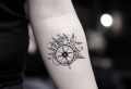 101 der besten Kompass Tattoo Designs