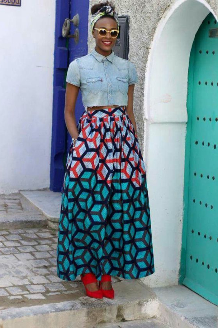 afrikanische kleidung ideen wie man die tradition in der modernen garderobe einbaut, langer rock mit kurzem jenaskleid kombination