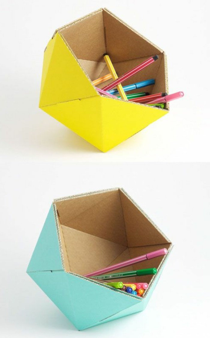 pappmöbel berlin, kreatives design von deko für den schreibtisch aus karton oder papier gemacht, bunte designs