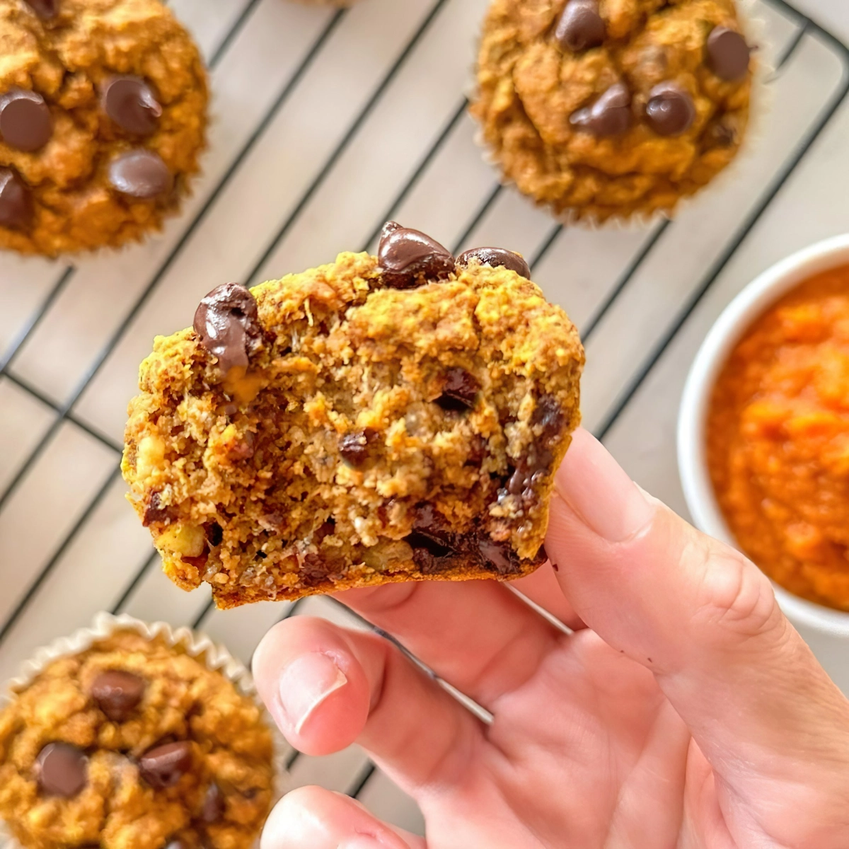kalte snacks zum vorbereiten am vortag muffins mit schokoladenchips schokomuffins rezept this healthy kitchen