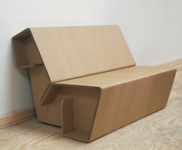 pappmöbel schnell und einfach selber machen, sessel aus kartoon, kleiner sitzplatz, ideen zu diy projekten