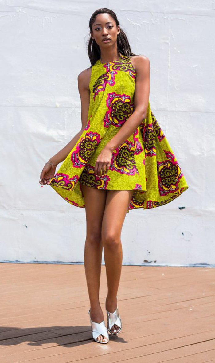 afrikanische stoffe, krasse grüne farbe als basis für ein sommerkleid in afrostyle, bunte deko