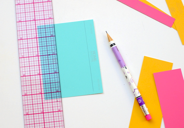 Was kann man mit Kindern basteln, wenn man Lineal, Bleistift und buntes Papier hat ist alles möglich