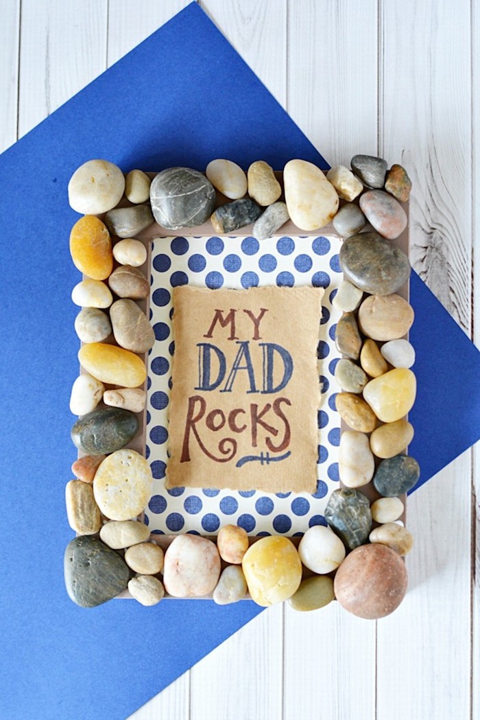 Bilderrahmen aus Steinen selber machen, DIY Geschenkidee zum Vatertag 
