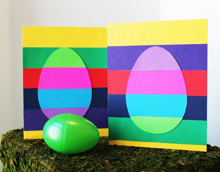 große eier, streifen buntem papier, osterkarten gestalten, grünes ei aus kunststoff